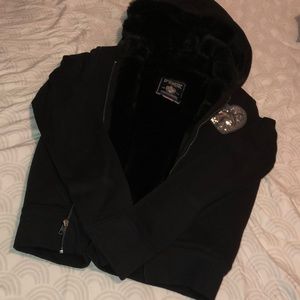 Don’t wear any more!